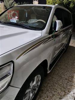 تويوتا لاندكروزر